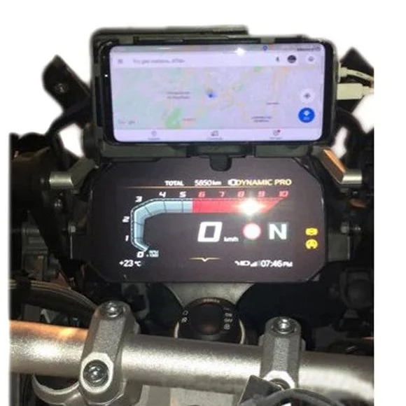 media.motoblouz2-190424